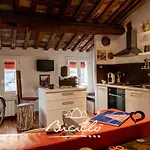 Biciclo' Citta Apartment *
