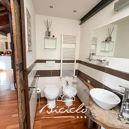 Biciclo' Citta Apartment