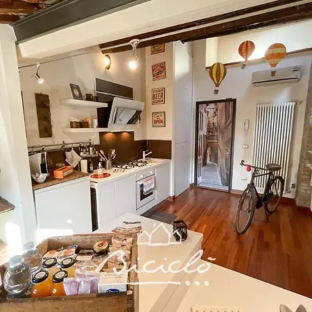 Biciclo' Citta Ferrara