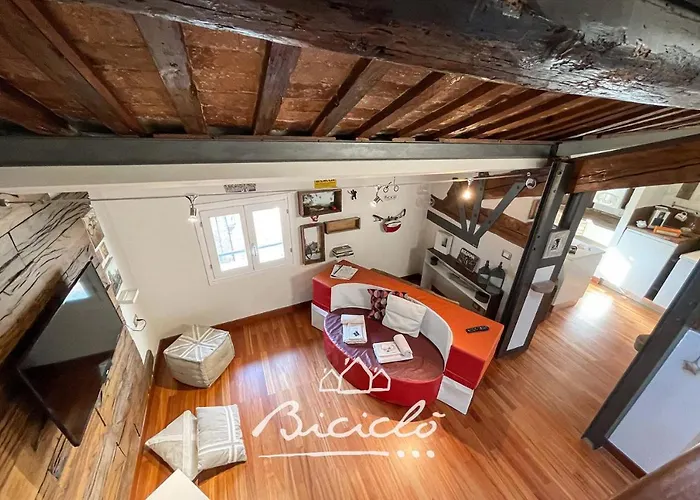 Biciclo' Citta Apartment *