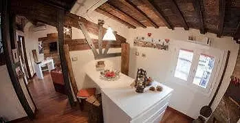 Biciclo' Citta Apartment *